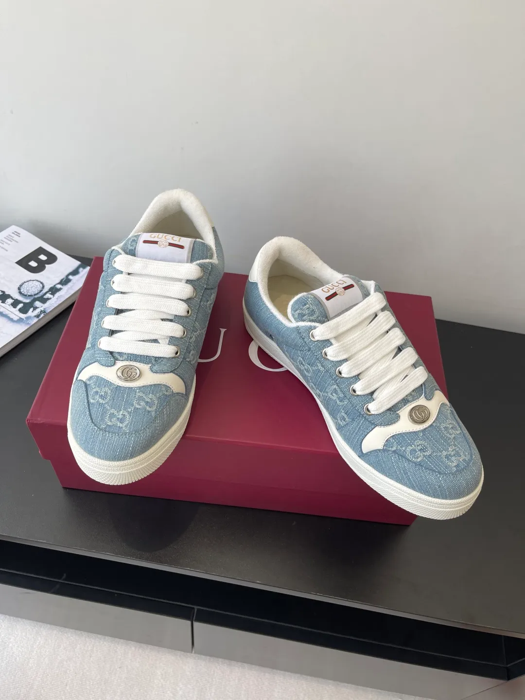👟👟Ex-factory price 600👟👟 Gucci newly upgraded small dirty shoes for couples GG series old casual small dirty shoes catwalk style original development and purchase level version Metal double G crystal cylindrical logo Gucci original pattern ribbon Exclusive color rubbed cowhide fabric original terry cloth is delicate, soft and more comfortable and breathable Private molded two-color original TPU outsole (lower layer is wider, upper layer is narrower) Code number: 35-44